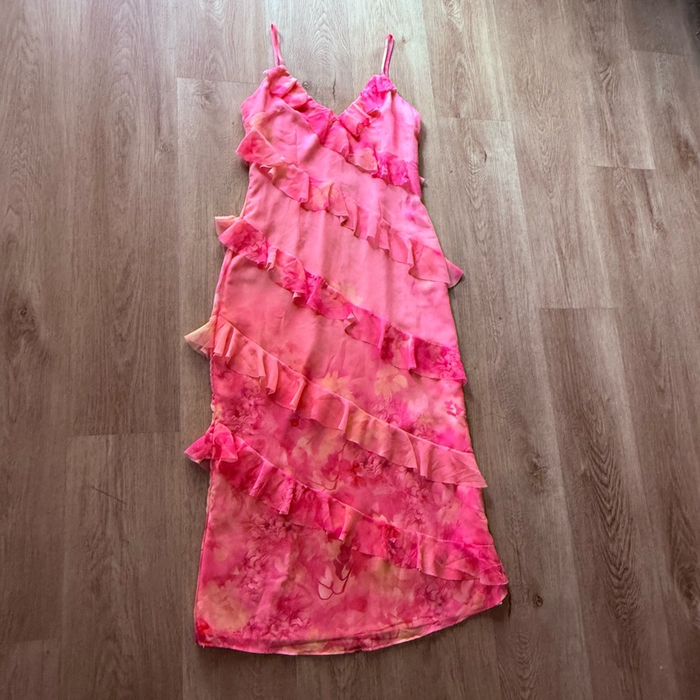 elliatt ivy pink printed ruffle detail midi spring dress size small NEW